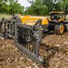 Ferngesteuerter Traktor JCB + Tankwagen, gelb (1:16)