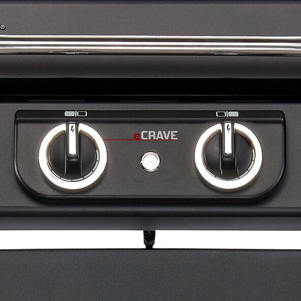 Elektrogrill eCrave mit Grillfläche und Bedienelementen, stehend auf einer Oberfläche, Produktaufnahme im Detail.