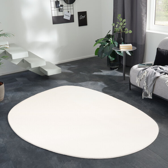 Teppich New Shape, 140 x 200 cm, crème