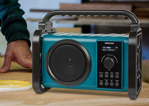 DAB+/Bluetooth® Baustellenradio E66045 DAB+/Bluetooth® Baustellenradio E66045