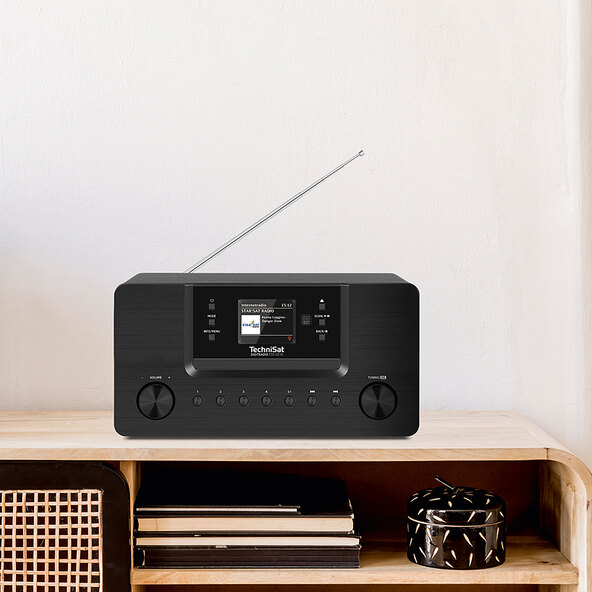 Internetradio mit CD Player DigitRadio 570
