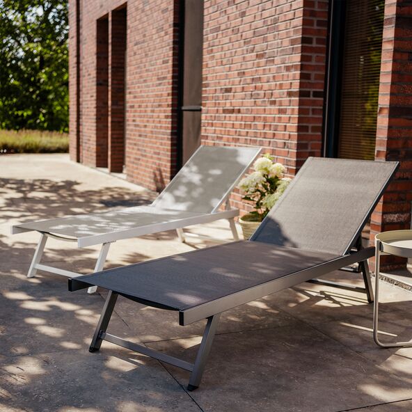 Klappbare Sonnenliege, grau/weiß