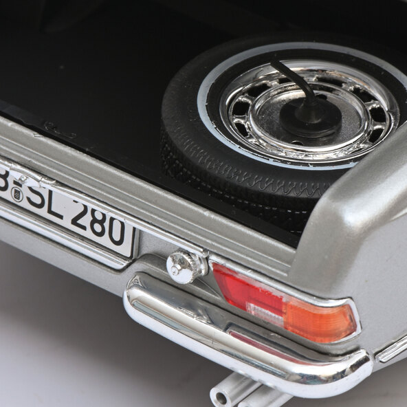 Modellauto Mercedes Benz 280 SL (1:18)