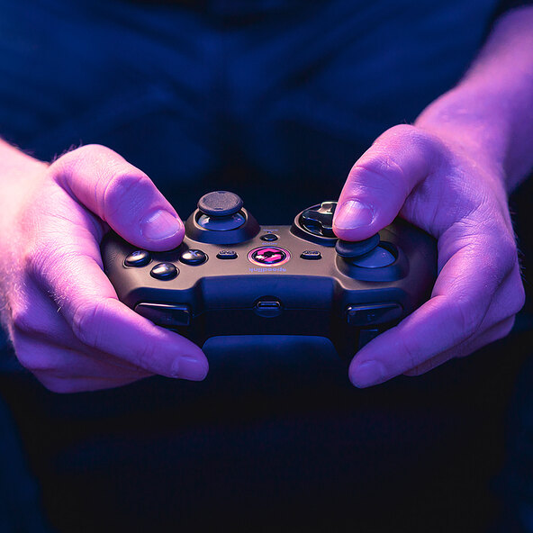 Rait Bluetooth Gamepad, schwarz