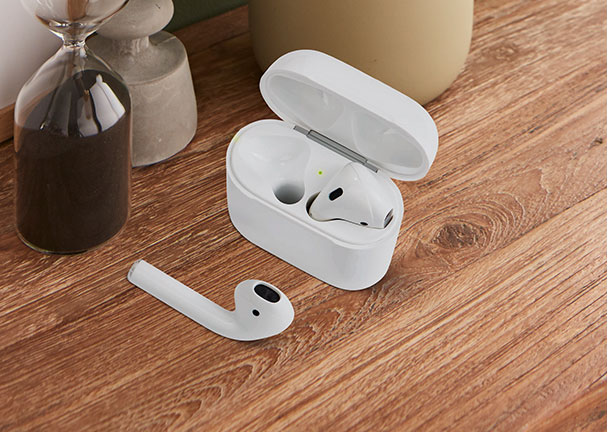 Apple AirPods 2. Generation Apple AirPods 2. Generation