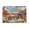 :

Eine bunte, offene Box mit diversen bunten Spielmaterialien und Spielkarten für das "Quacksalber" Brettspiel, ausgebreitet auf einem Untergrund.
