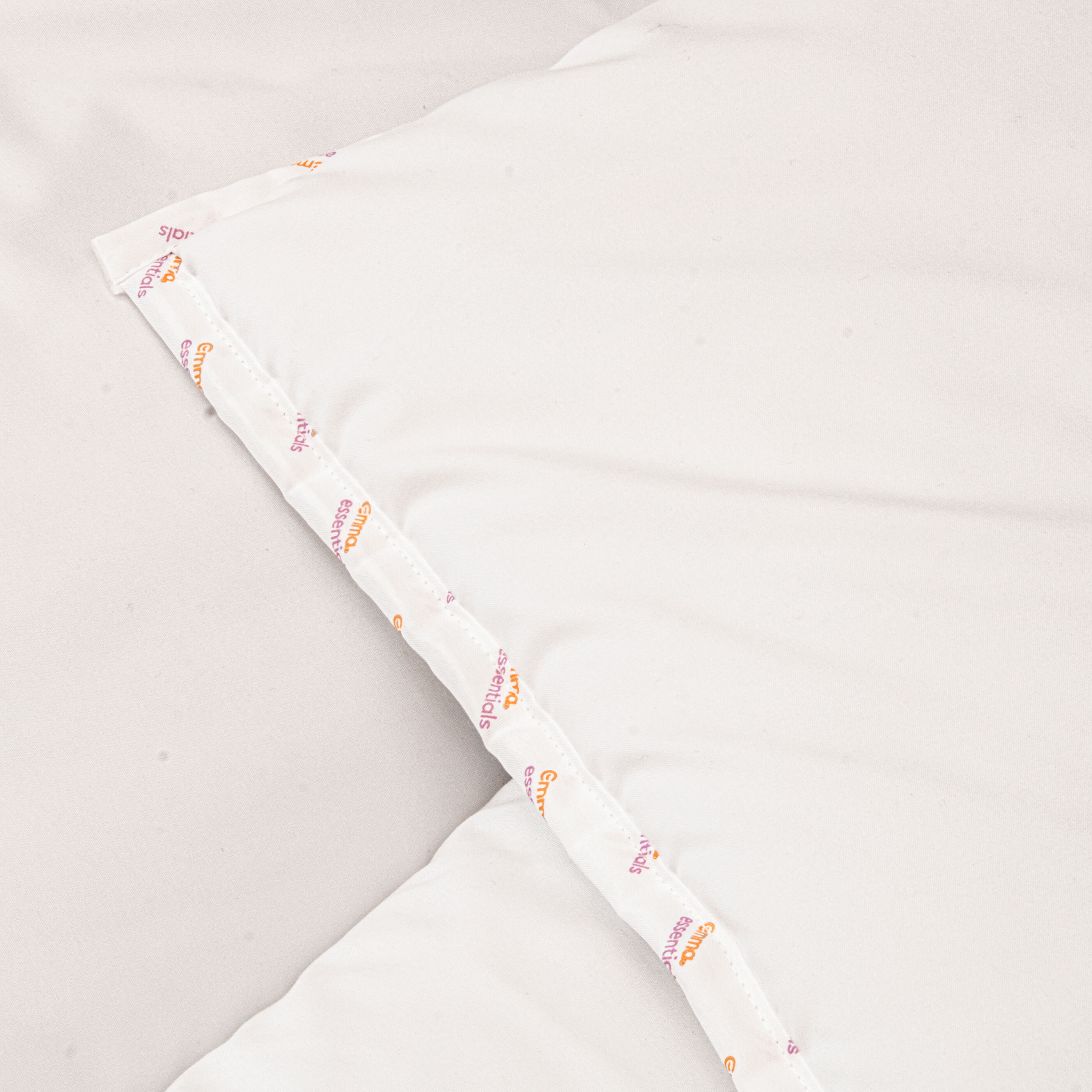 EMMA ESSENTIAL Bettdecke, 135 x 200 cm ALDI