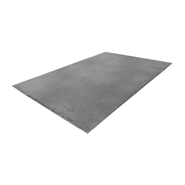 Rechteckiger Teppich Rabbit Prime in Steinoptik mit weicher, strukturierter Oberfläche. Der Teppich weist eine dezente Farbgebung und eine dichte Faserstruktur auf.