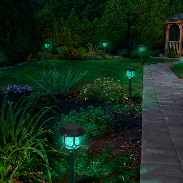 Smarte LED-Outdoor-Solar-Gartenleuchte