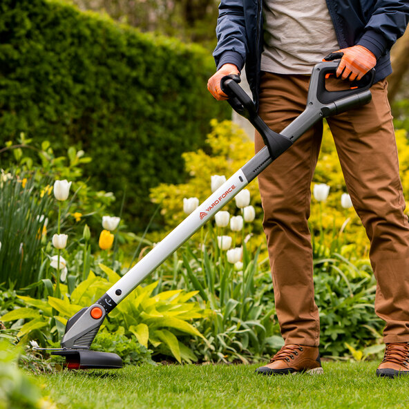 Yard Force AkkuRasentrimmer iFlex 12 V ALDI