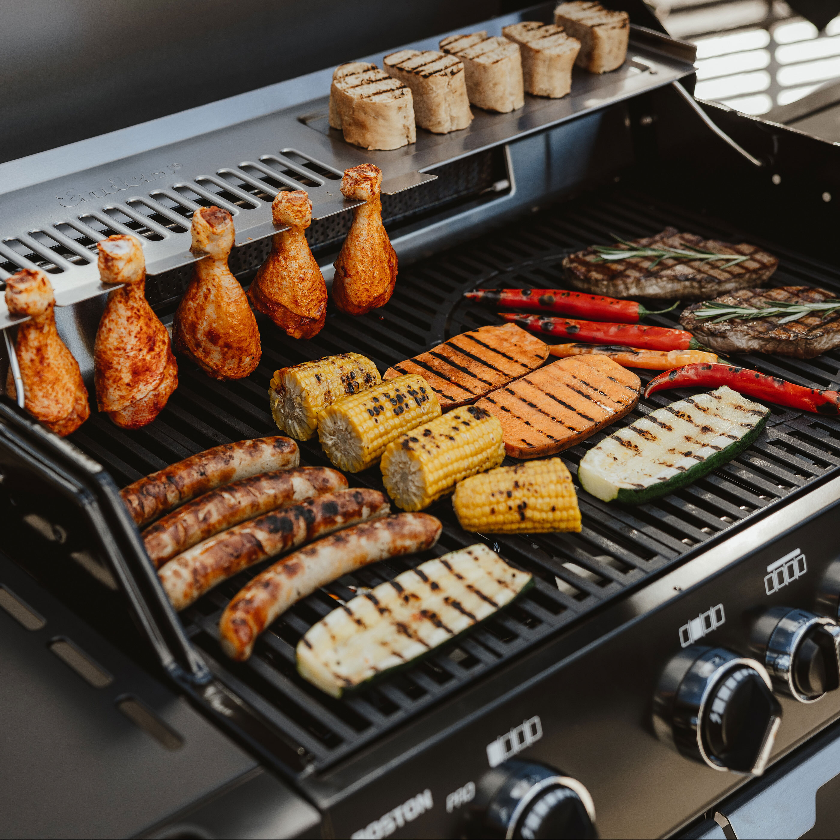 Boston Black Pro 4 Sikr Turbo Test Gasgrill Boston Black Pro 4 SIKR Turbo von Enders