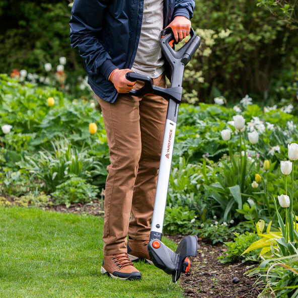 Yard Force AkkuRasentrimmer iFlex 12 V ALDI