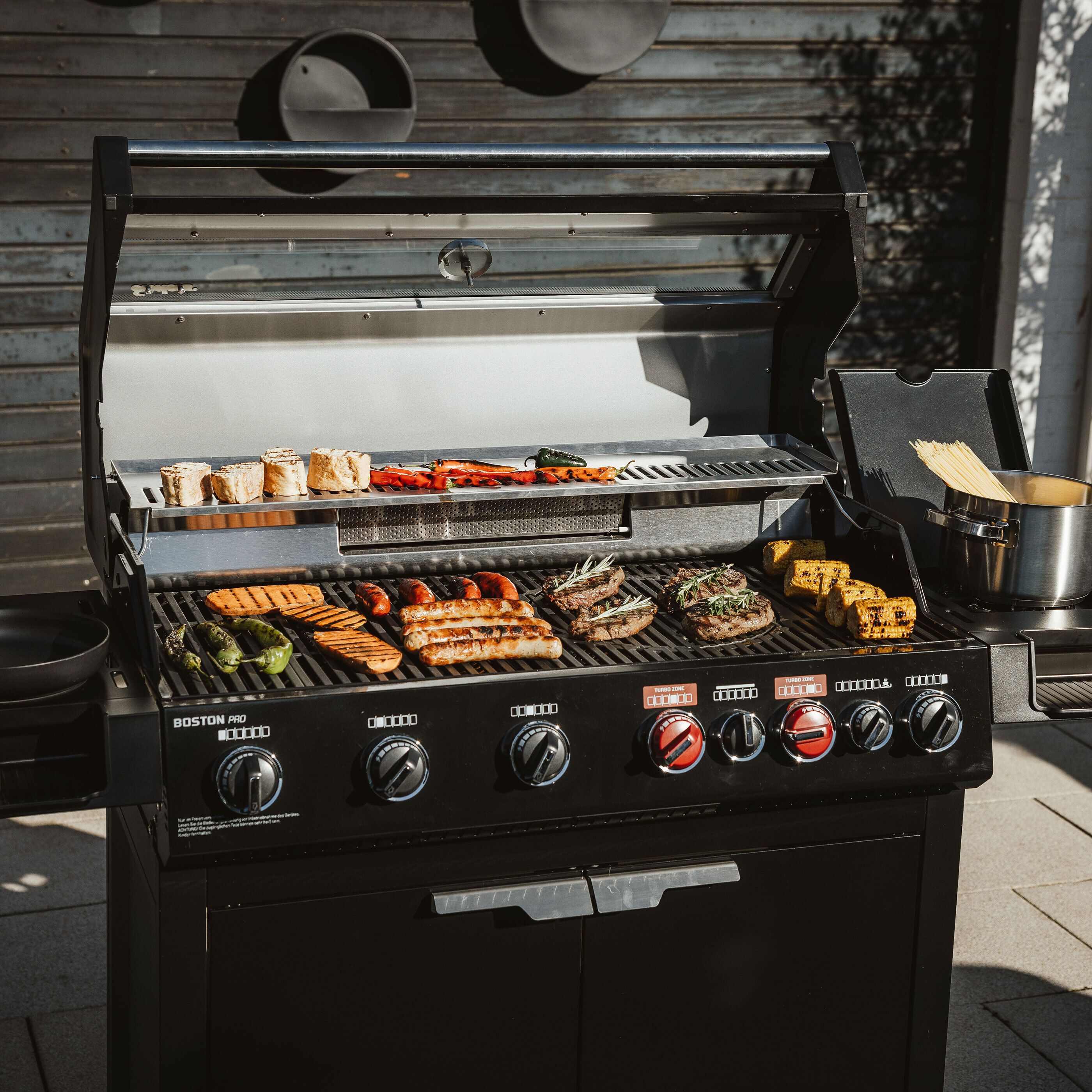 Boston Black Pro 6 Sikr Turbo Ii Gasgrill Boston Black Pro 6 SIKR Turbo II von Enders