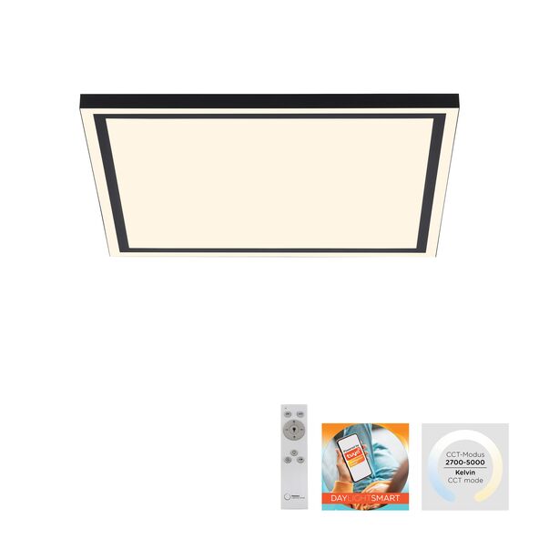 Quadratische LED-Deckenleuchte Edging-Smart mit abgerundeten Ecken, heller Fläche und schmalem, weißem Rahmen. Die Leuchte ist an einer weißen Decke montiert.