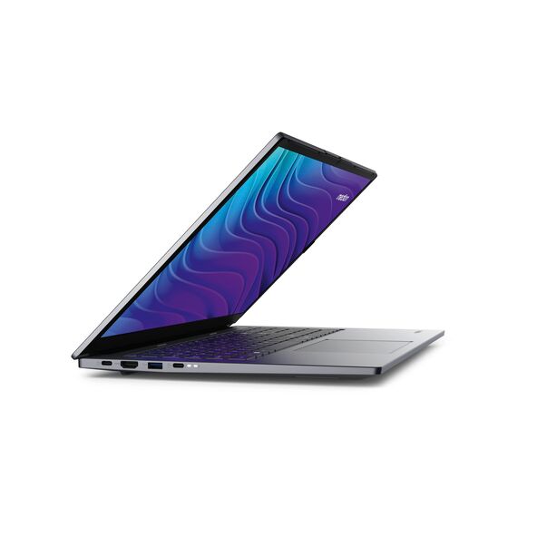Seitenansicht eines geöffneten, silbernen Laptops