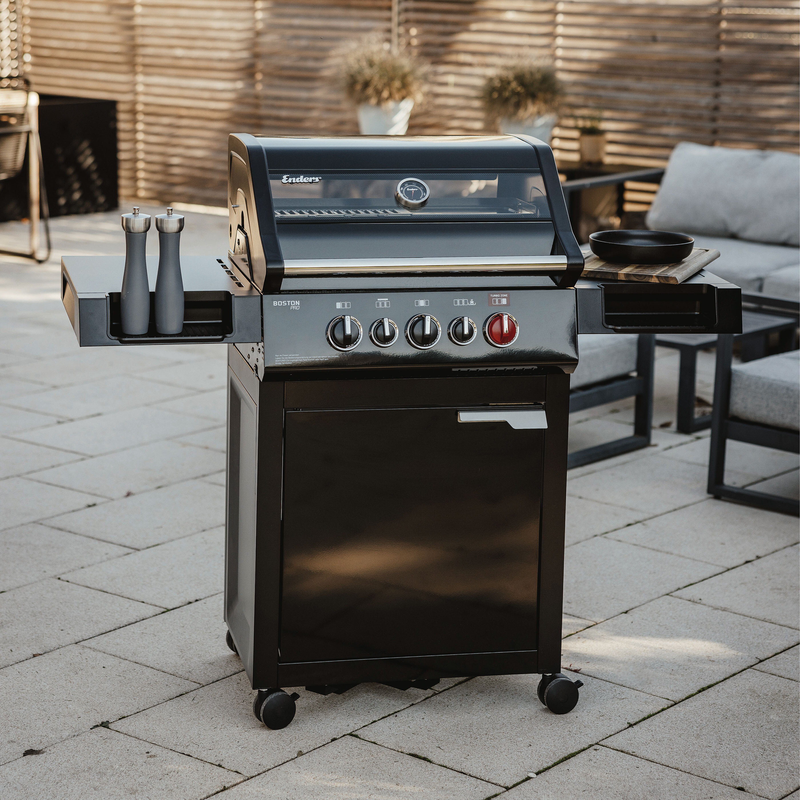 Gasgrill Boston Black Pro 3 Sikr Turbo Gasgrill Boston Black Pro 3 SIKR Turbo von Enders