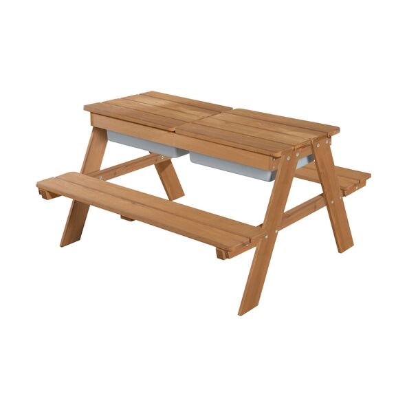 Eine Outdoor-Kindersitzgruppe aus Teakholz bestehend aus einem rechteckigen Tisch und vier kleinen Hockern, platziert auf einer Rasenfläche.
