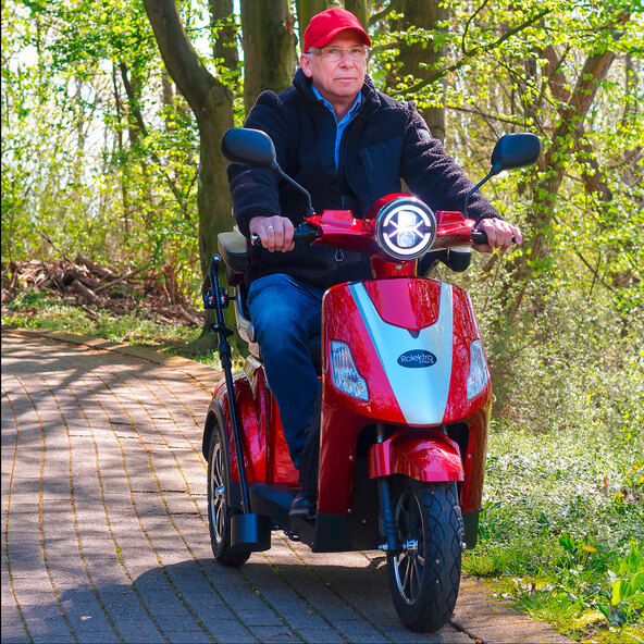 Elektromobil E-Trike 15 V.3