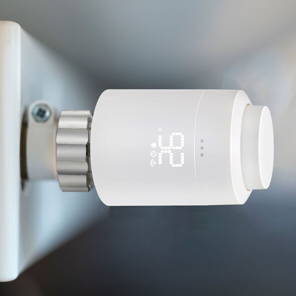 Smarte Zigbee-Schaltzentrale & 2 Heizkörperthermostate