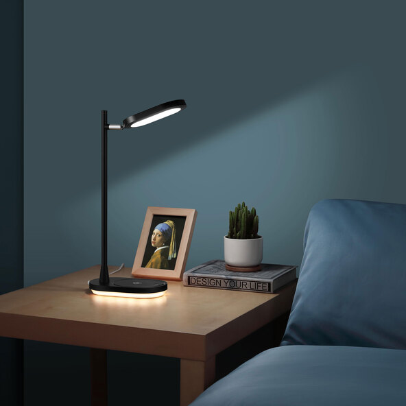 LED-Schreibtischlampe mit Wireless Charging, schwarz